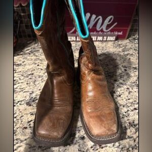 Justin Beige Cowboy Boots